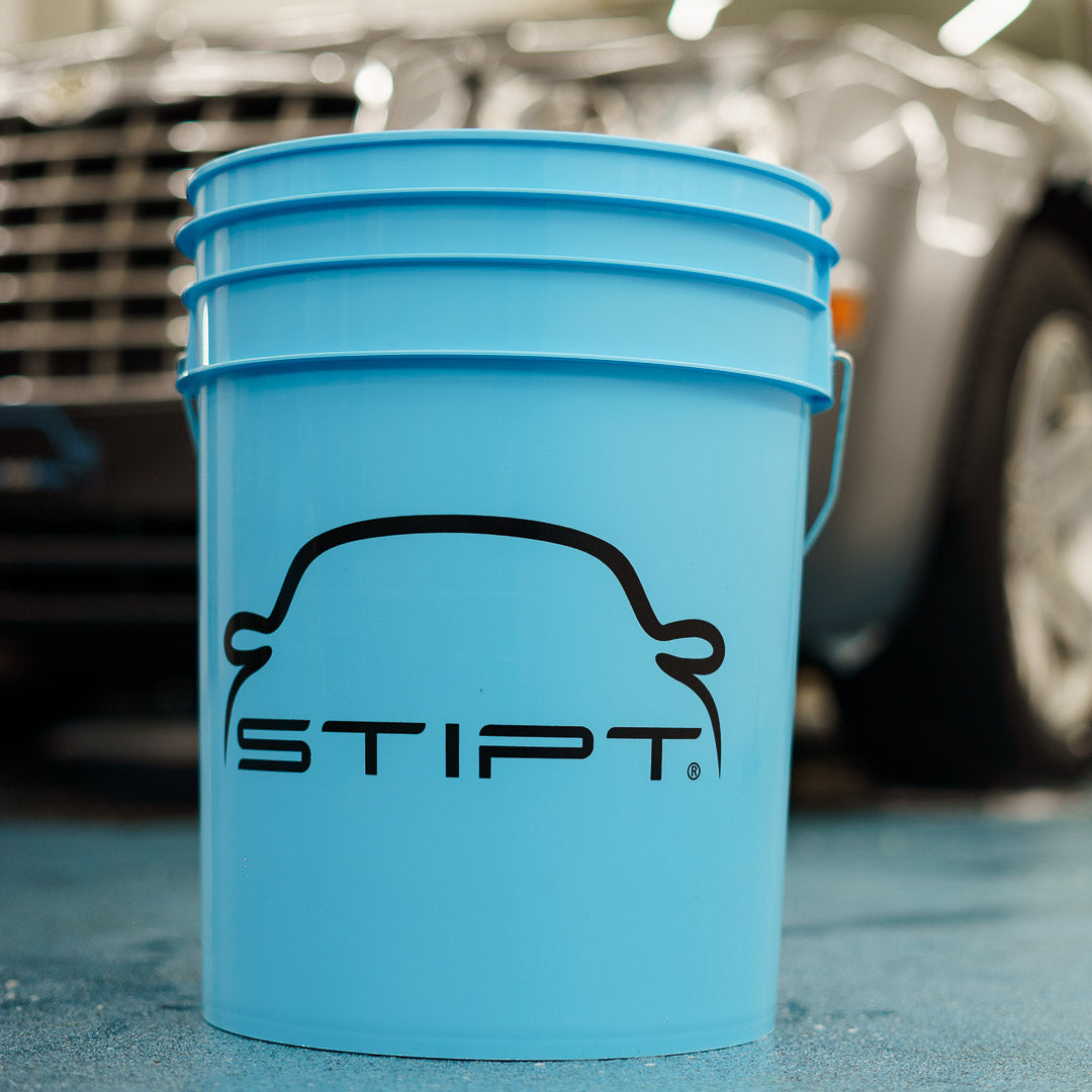 Stipt Grit Bucket 20L uit de Stipt Pré Polish Set