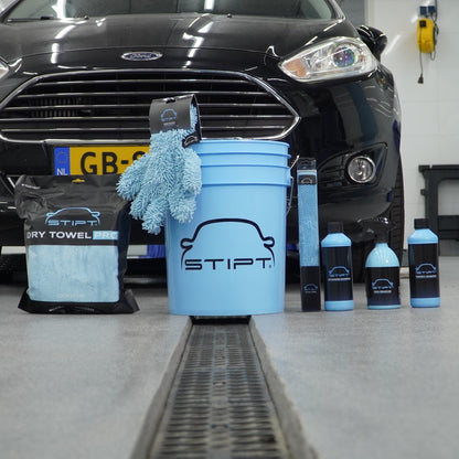 Stipt Pré Polish Set: Advanced Shampoo, Wash Glove, Grit Bucket, Iron Remover, 3D Clay Towel, Perfect Shampoo en Dry Towel PRO voor een auto