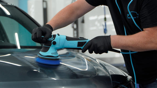 Polijsten met de Stipt Dual Action Polisher Pro na de voorbereiding